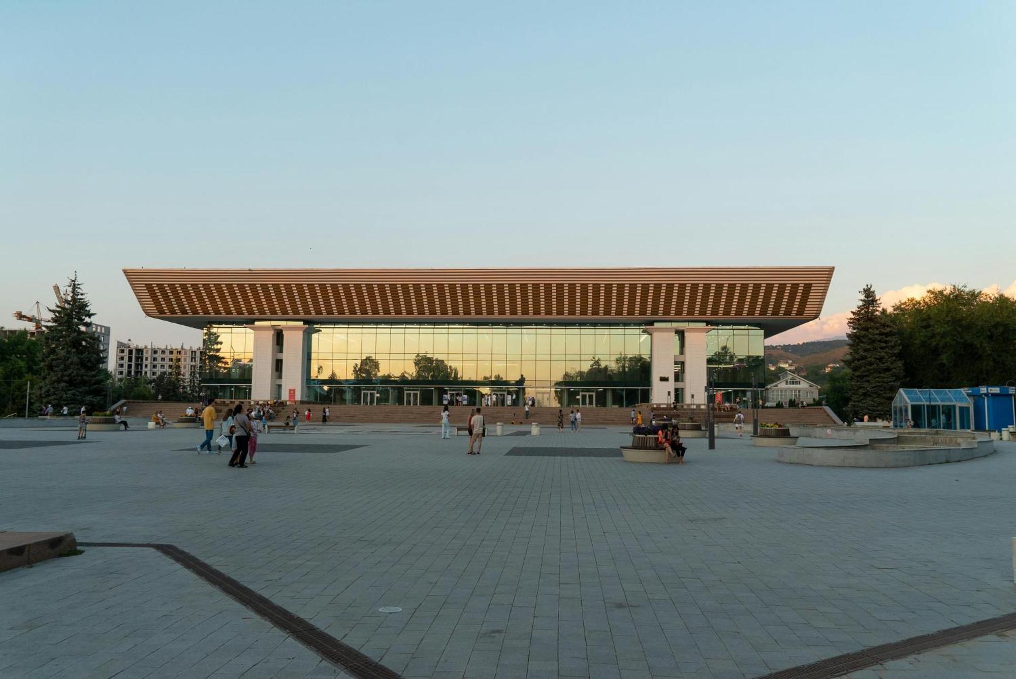 Nadezhda In Touristic Area, On The Dostyk Avenue 89 公寓 阿拉木图